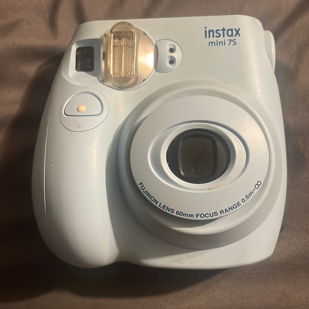 Polaroid Camera 📸